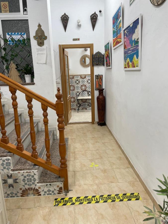 Hostal Mediterraneo Torre Del Mar Eksteriør billede