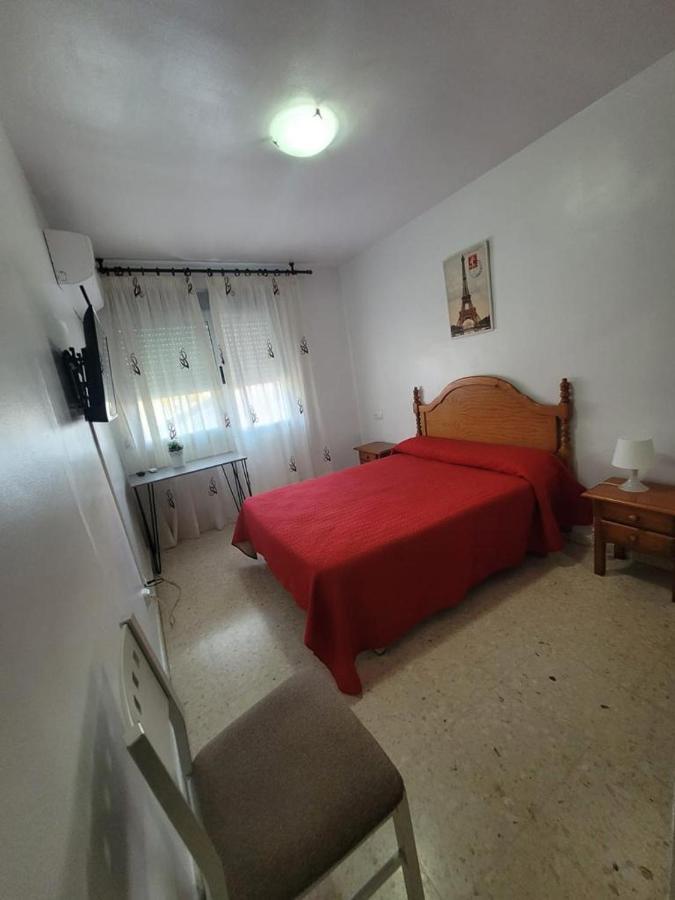 Hostal Mediterraneo Torre Del Mar Eksteriør billede