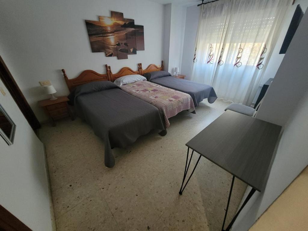 Hostal Mediterraneo Torre Del Mar Eksteriør billede