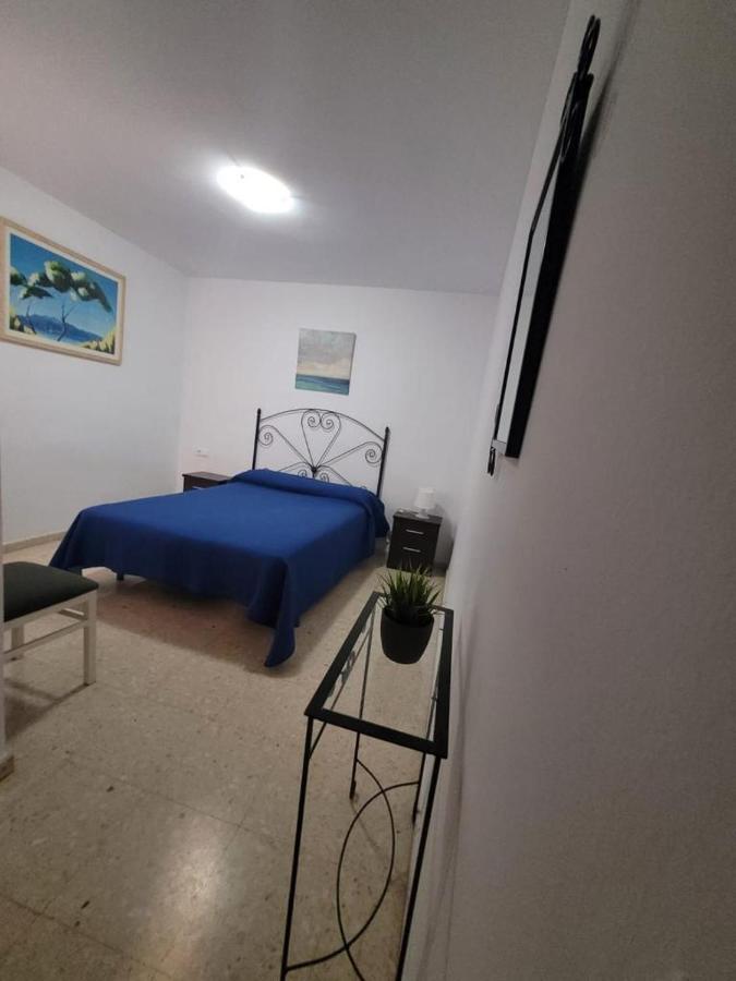 Hostal Mediterraneo Torre Del Mar Eksteriør billede