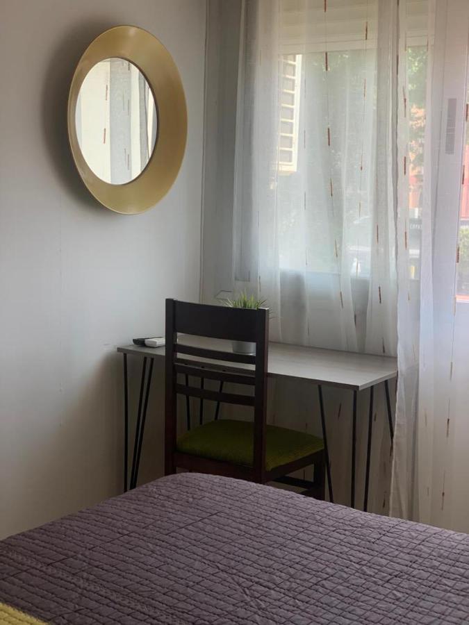 Hostal Mediterraneo Torre Del Mar Eksteriør billede