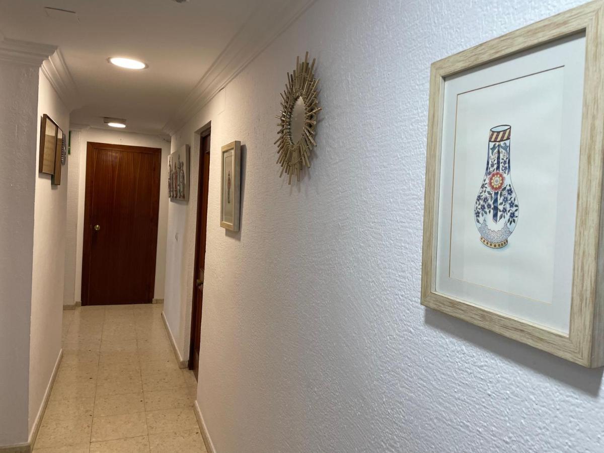 Hostal Mediterraneo Torre Del Mar Eksteriør billede