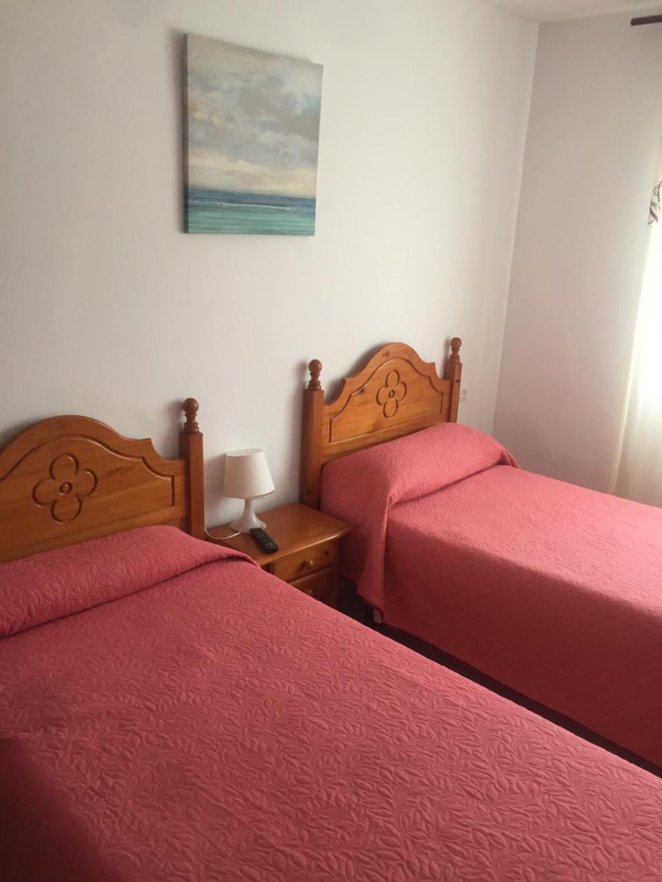 Hostal Mediterraneo Torre Del Mar Eksteriør billede